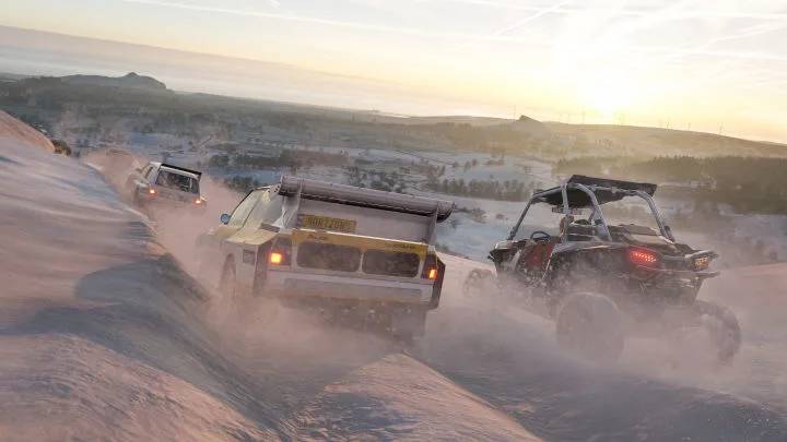 Forza Horizon 4: Every Season Is Racing Season - HY First